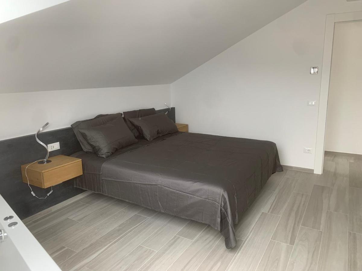 Il Giglio Apartment Loano Bagian luar foto